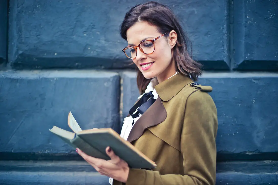 [2024 Update] Top 10 Inspiring Books For Women