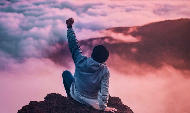 70 Best Motivational Quotes About Life [Positive, Powerful & Beautiful]
